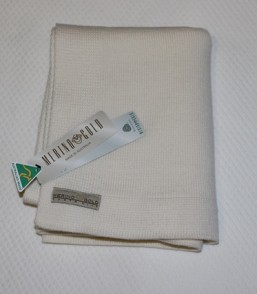 MG Ultra Fine Merino Extra Warm  “Classic Blanket” (Cot Size)